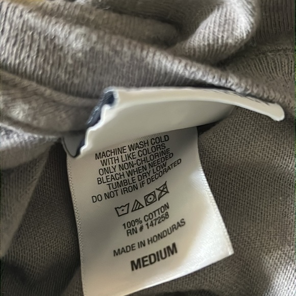 Simply Southern Don’t tread on me CRAB T Shirt Size Medium - Picture 3 of 4